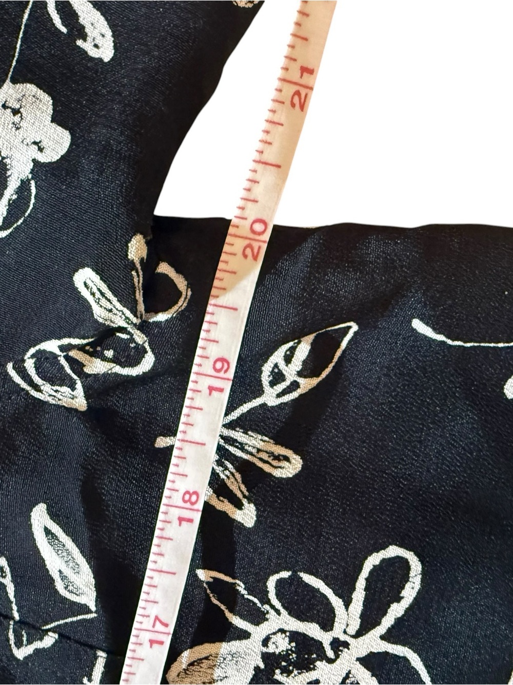 L.T. Sport Floral Button Front Blouse PM Petite Medium - Picture 5 of 5